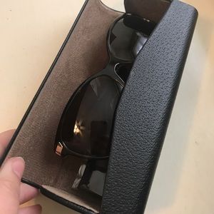NWOT authentic Burberry tortoise shell sunglasses